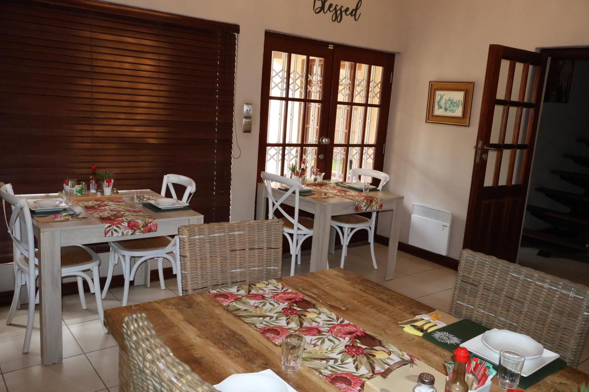 The Leopard Tree Bed & Breakfast Polokwane Bagian luar foto