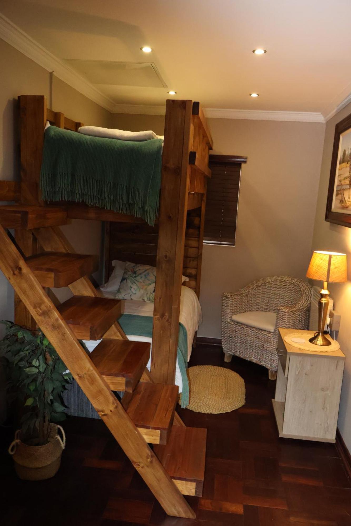 The Leopard Tree Bed & Breakfast Polokwane Bagian luar foto