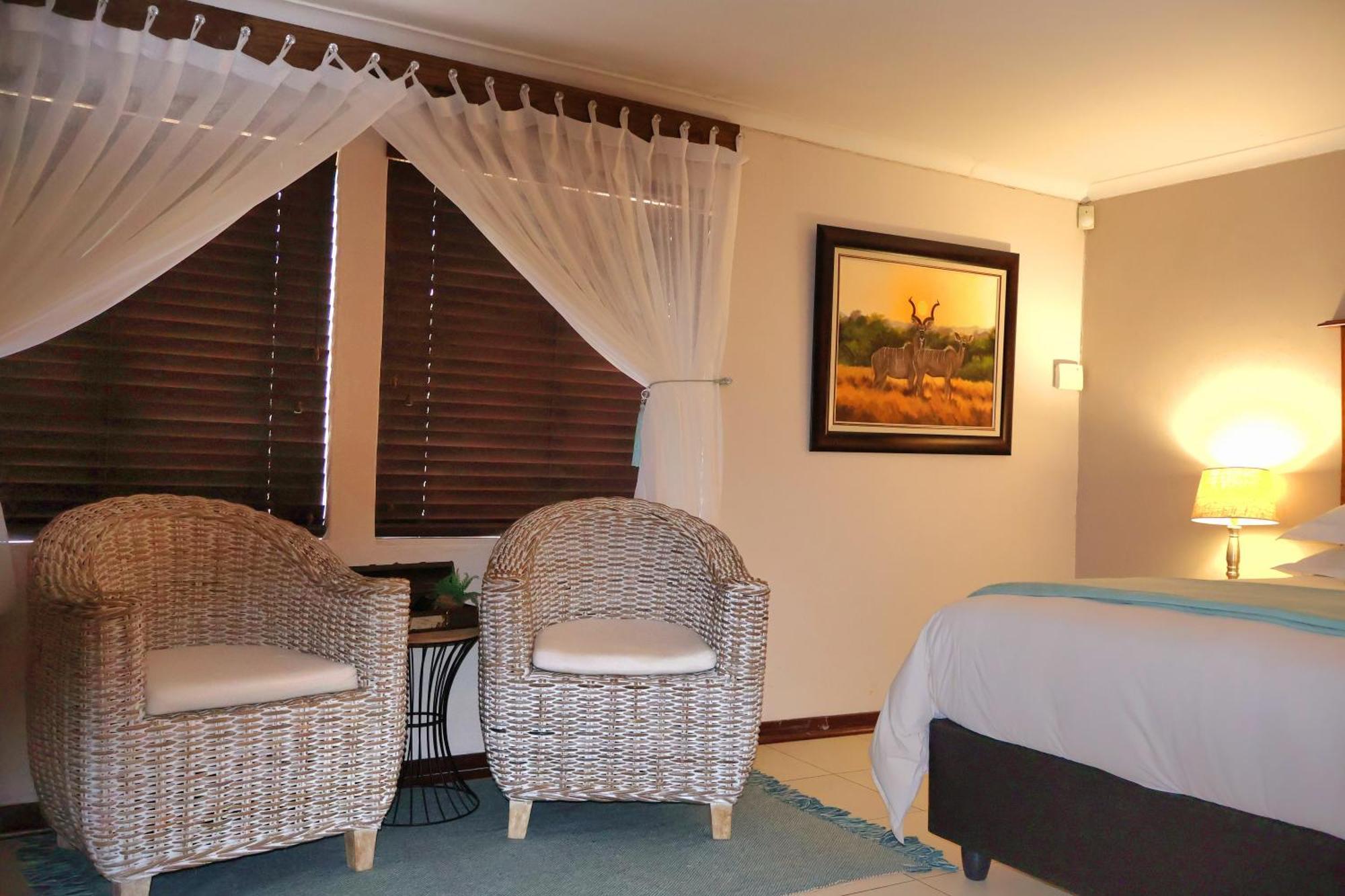 The Leopard Tree Bed & Breakfast Polokwane Bagian luar foto