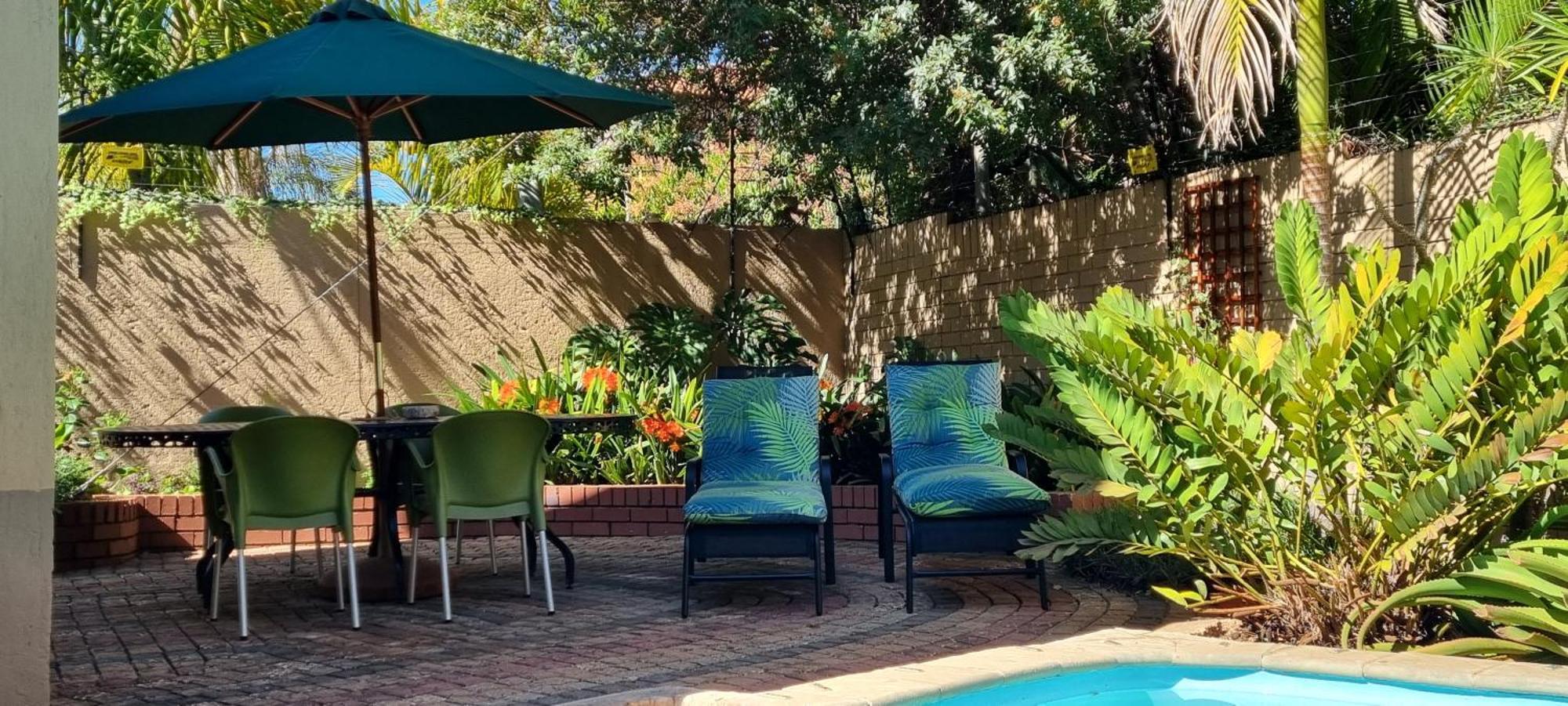 The Leopard Tree Bed & Breakfast Polokwane Bagian luar foto